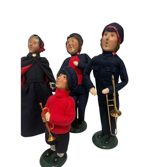 Byers Choice Salvation Army Carolers Set 4 Figurines Christmas Band Vintage Boy - Picture 6 of 13